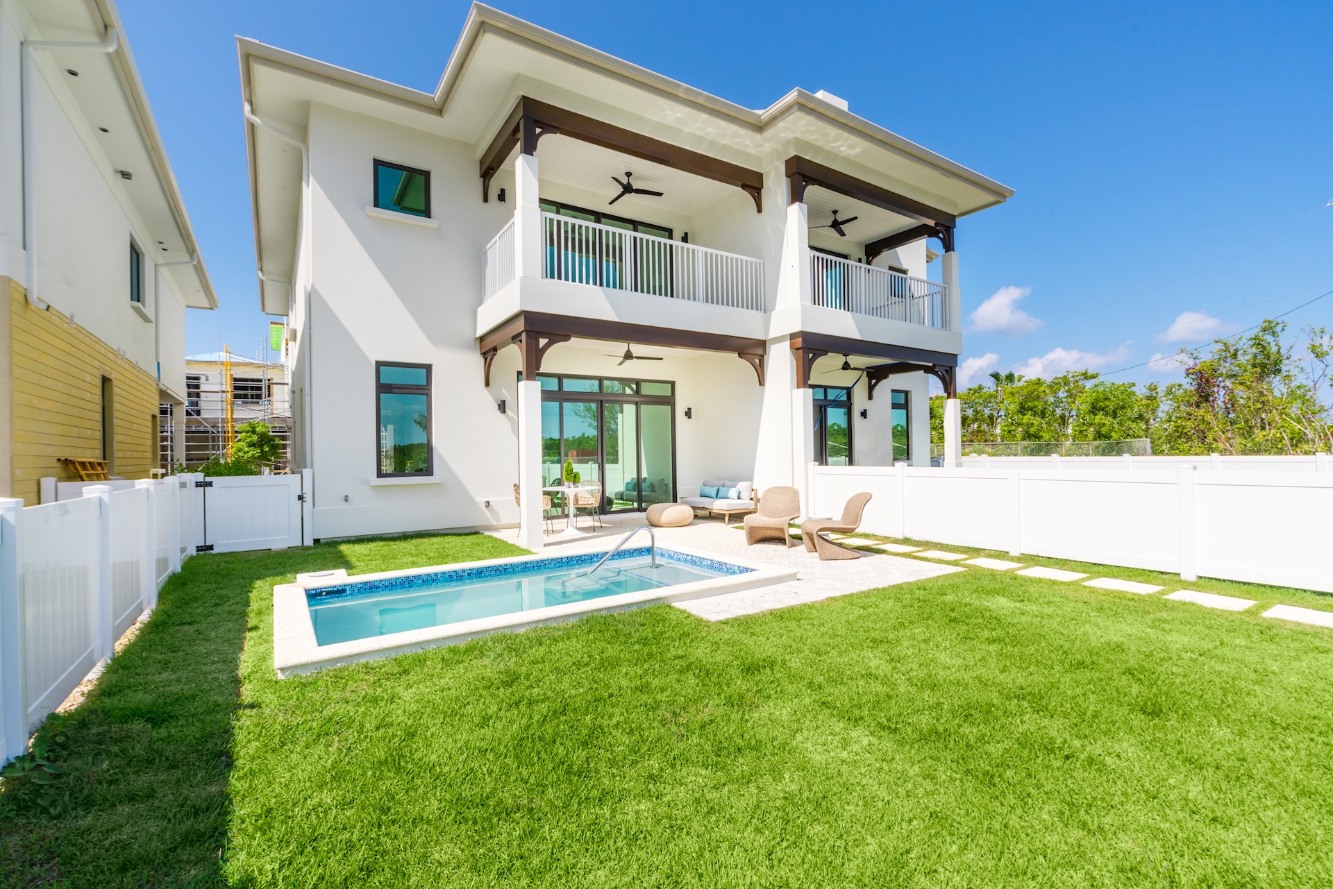 garden and pool view of OLEA
