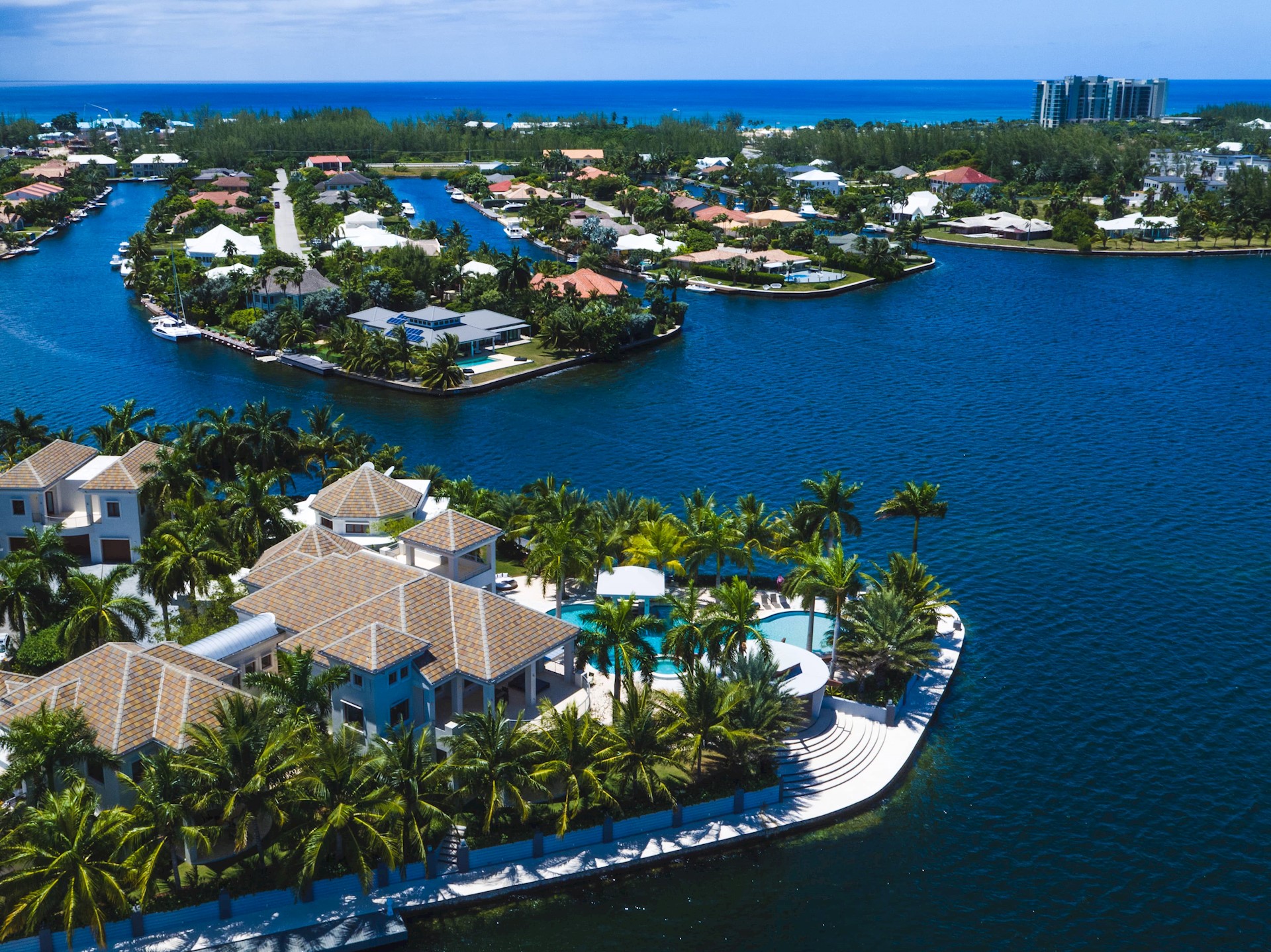 Luxury estates & compounds in Cayman