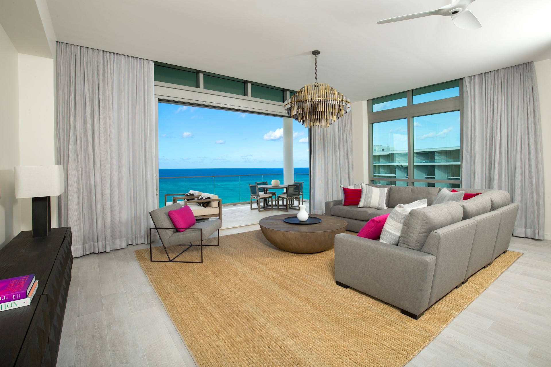 Benefits of a luxury Cayman retreat  