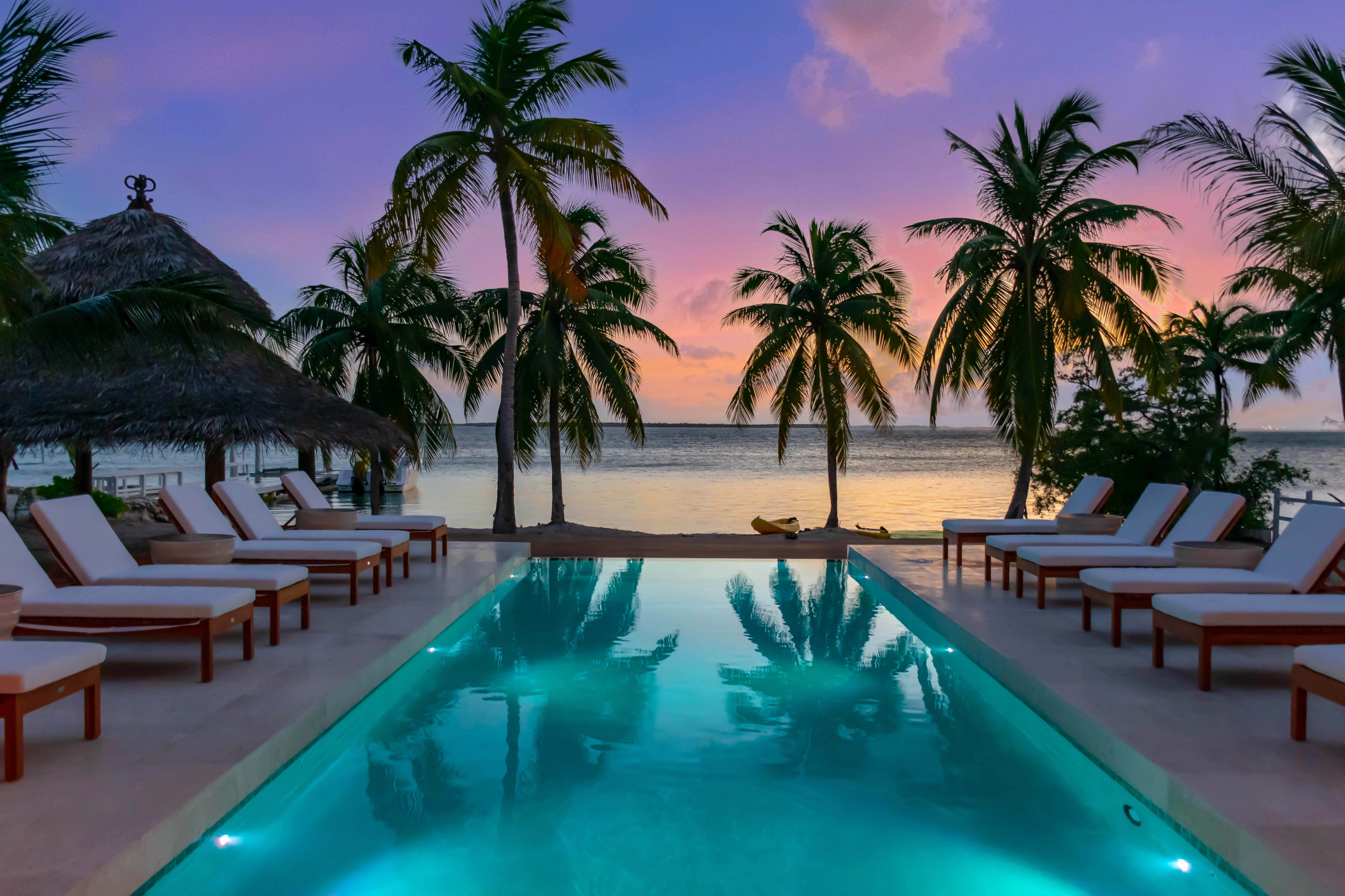Luxury Living at Kempa Kai Beachfront Estate